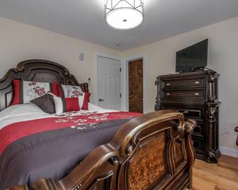 Cold Spring Hotel - Cold Spring - Bedroom
