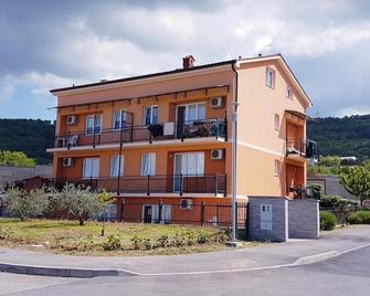 The Orange house - Izola - Gebäude