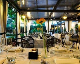 Hotel Villa Giusy - Castellaneta Marina - Ristorante