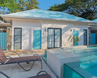 Villas Vr Beachwalk Avellanas - Tamarindo - Pool