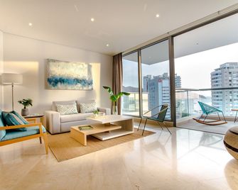 Grand Marina Suites Santa Marta - Santa Marta - Living room