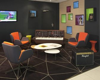 ibis Styles Roanne Centre Gare - Roanne - Bar