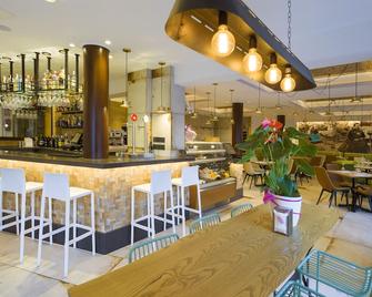 Hostal Marí - סנט אנטוני דה פורמני - בר
