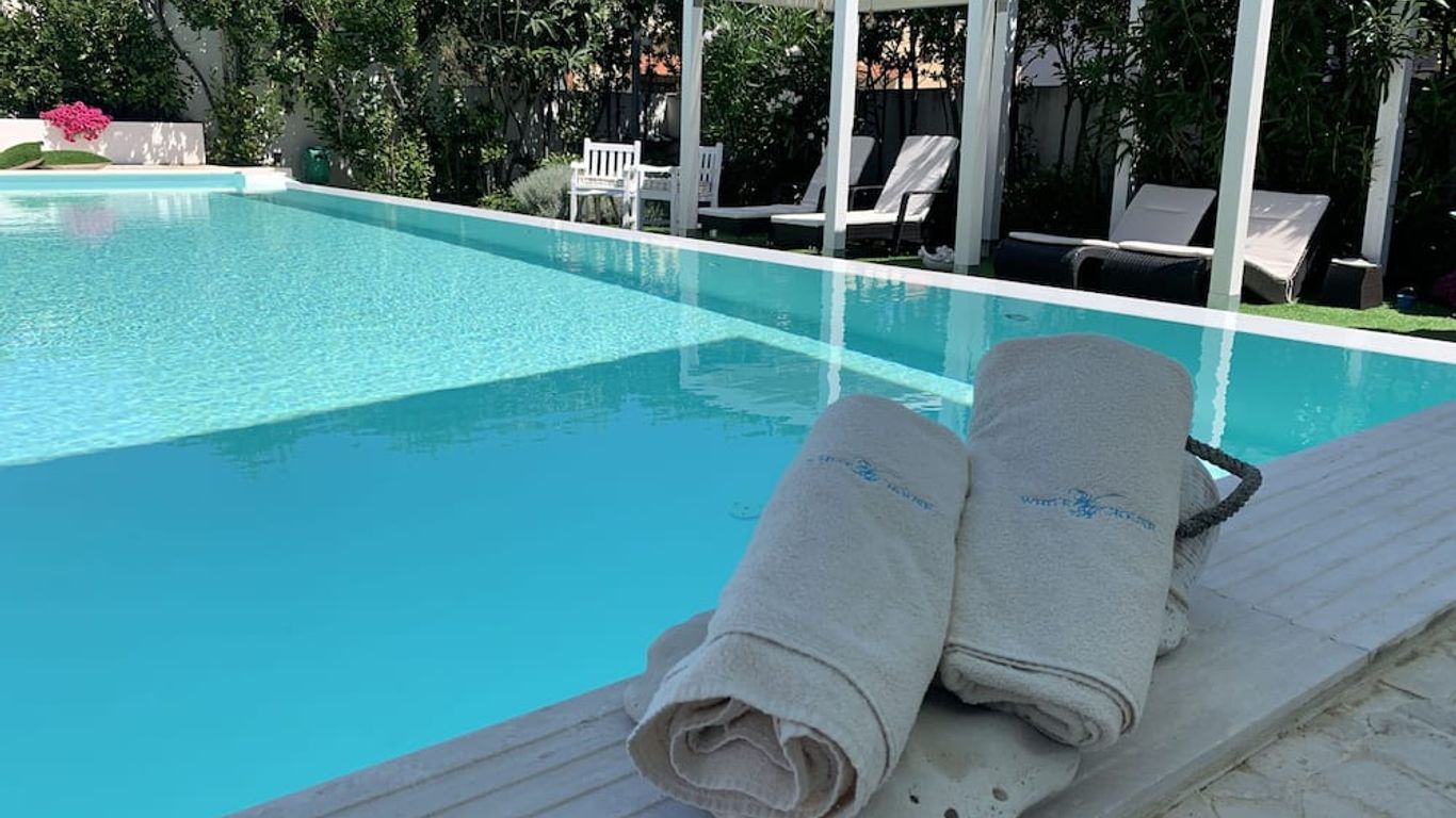 White House Luxury Hospitality