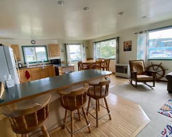 Spring Sale! March and April Savings. Visit our cozy, ocean-view home - Kodiak - Dining room
