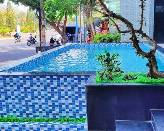Kieu Anh Hotel - Vung Tau - Piscine