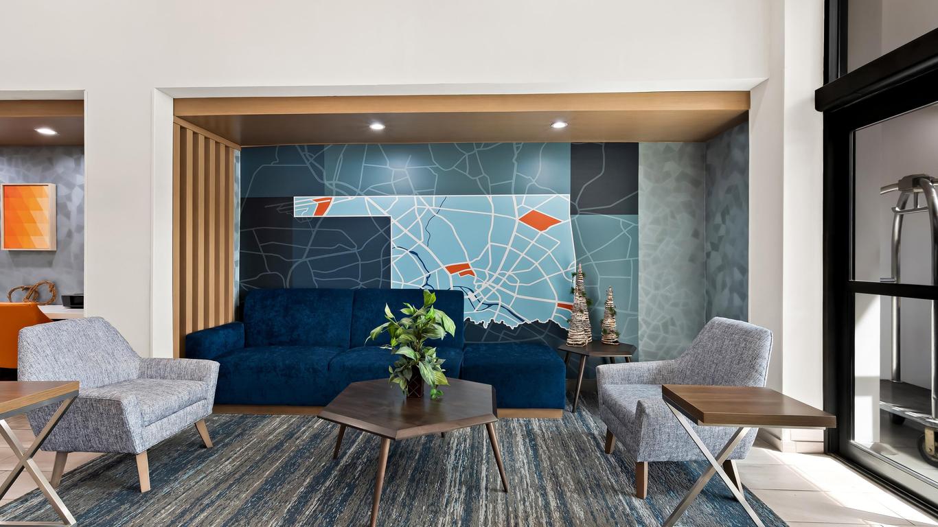 Holiday Inn Express & Suites Perry