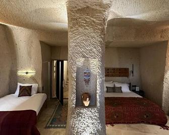 Casa Chilai - Studio Cave Apartment - 于爾居普 - 臥室