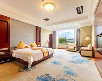 Liuzhou Hotel - Liuzhou - Bedroom