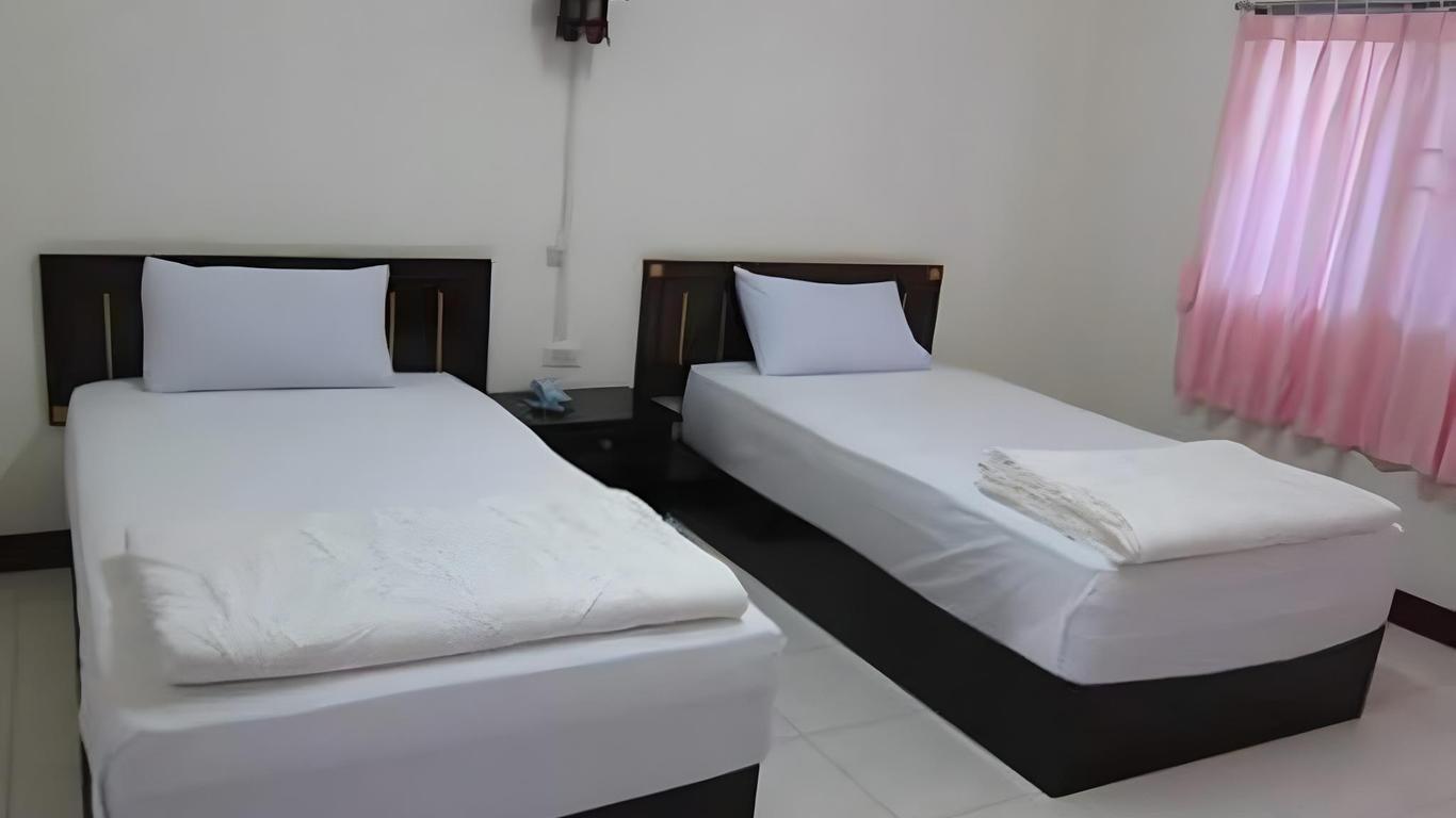 Amonruk Hotel 2