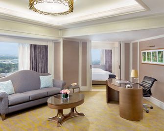 Dusit Thani Manila - Makati