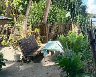Relaxing Place! Just few Few Step to the Beach! Beautiful Sunset Everyday! - Sipalay