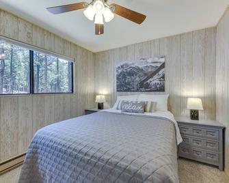 Cozy Greer Hideaway - Walk to the Colorado River! - Greer - Habitación