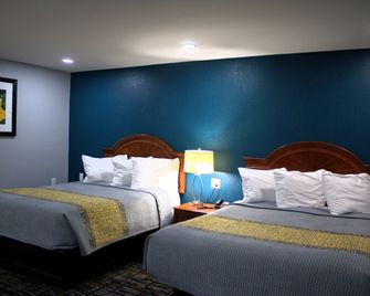 Havenpointe Inn & Suites - Scottsburg