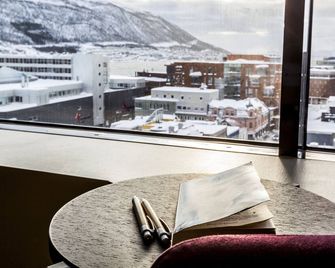 Quality Hotel Grand Tromsø - Tromsø - Balcony