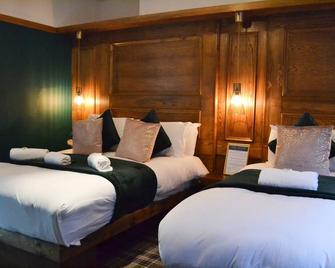 The Mitre Hotel - Manchester - Bedroom