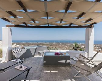 Gtk Santorini Oia Sunset Villas - Anafi - Balcón