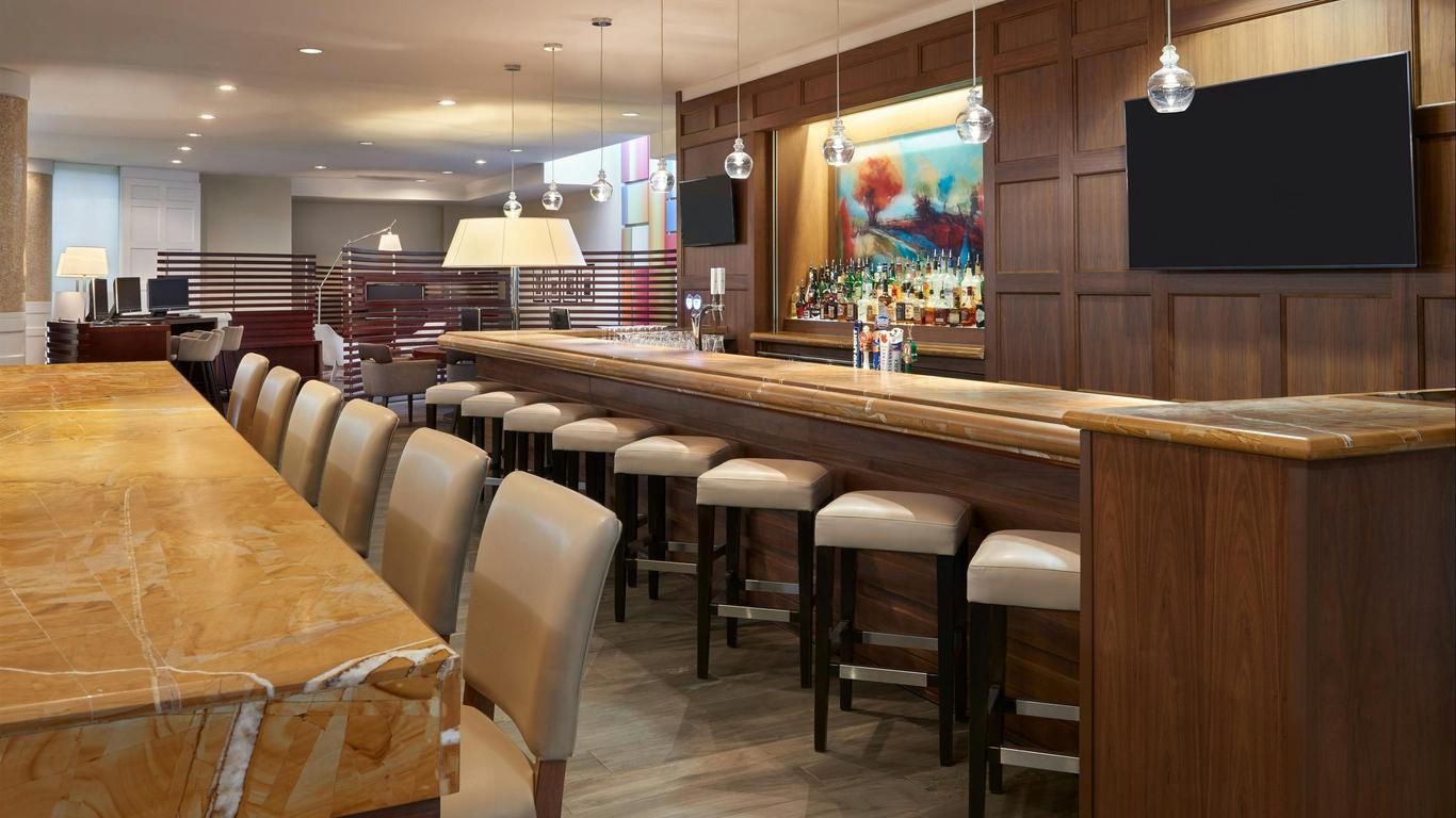 Sheraton Parkway Toronto North Hotel & Suites