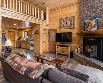 Mule Deer Cabin - West Yellowstone - Pokój dzienny
