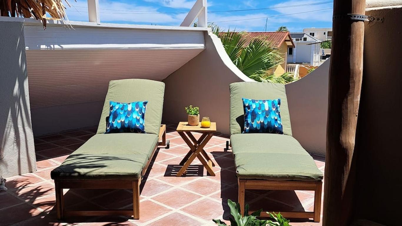 Bnbbonaire Near The Ocean