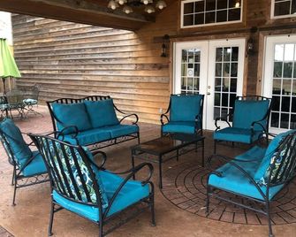 Red Fern Lodge Room 2 - Statesboro - Патіо