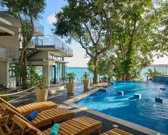 Cristalino Lagoon Front Hotel, Restaurant & Spa - Bacalar