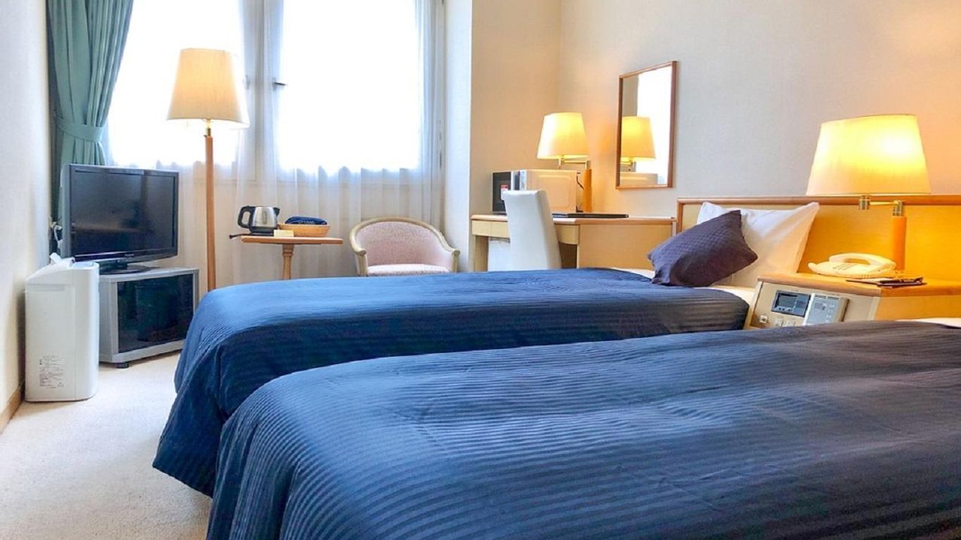 Hotel Livemax Budget Chitose