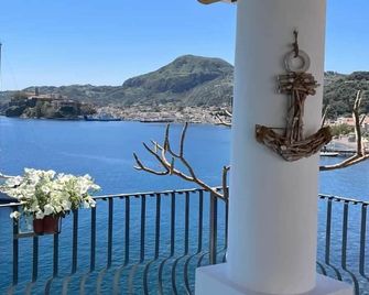 B&B Alta Marea Lipari - Lipari - Balcony