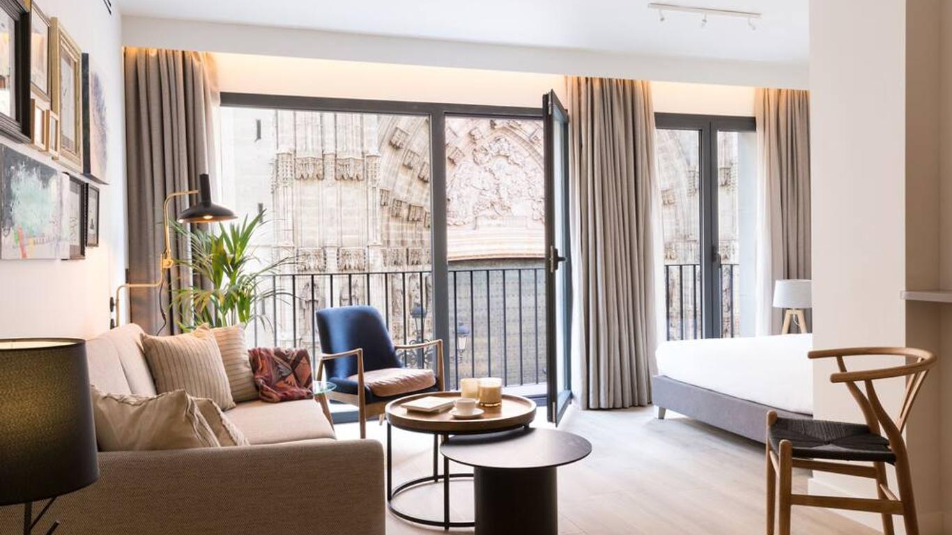 Puerta Catedral Suites