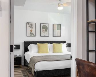 Stylish Condo in Hillsboro Village by Vanderbilt and Belmont - Nashville - Camera da letto