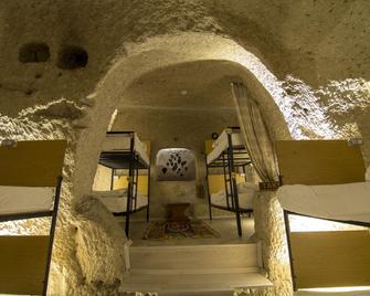 Kamelya Cave Hostel - Göreme - Schlafzimmer