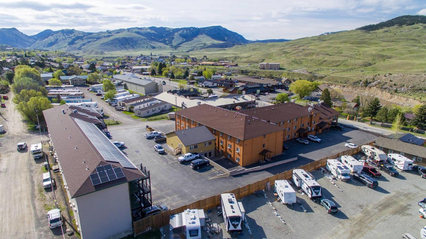 Travelodge by Wyndham Gardiner Yellowstone Park North