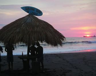 Casa Sirena Surf Lodge - Miramar - Playa