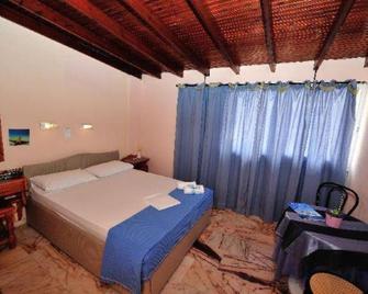 Filoxenia Hotel - Skiathos - Kamar Tidur