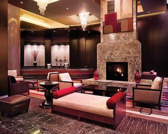 Ameristar Casino Resort and Spa - St. Charles - Lounge