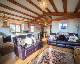 Self catering holiday chalet Erisort - Mangersta - Sala de estar