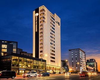 Hotel The Designers Hongdae - Seoel - Gebouw