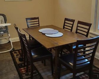 Rancher's Capitol Lodge - Cheyenne - Dining room