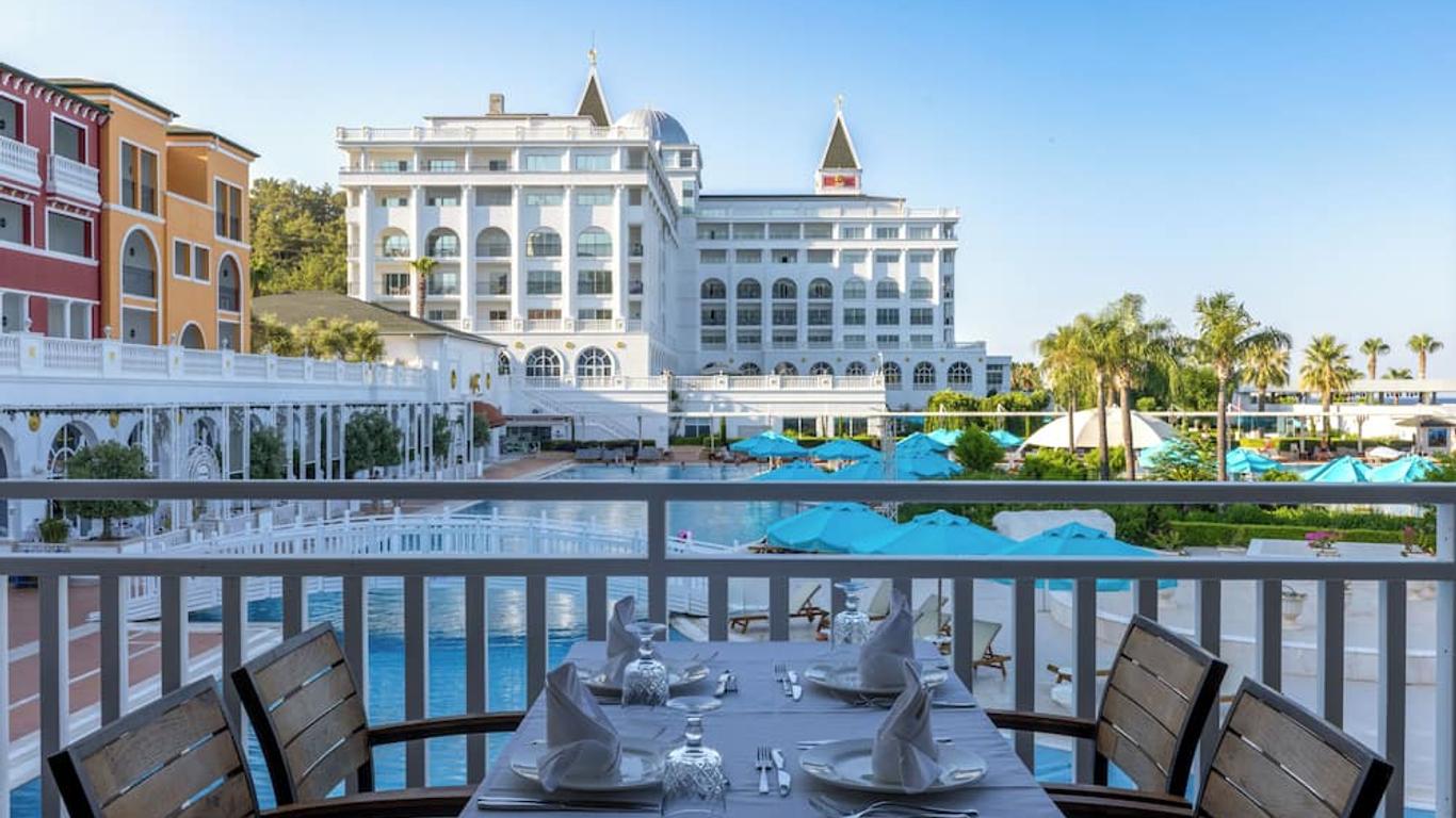 Amara Dolce Vita Luxury