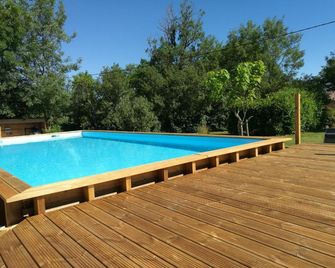 Domaine Audubert - Saint-Antonin-Noble-Val - Piscina