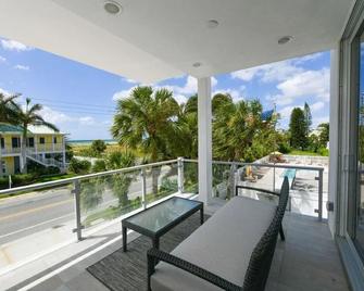 641 Bch Rd The Lookout by Beachside Mgt - Siesta Key - Balkon