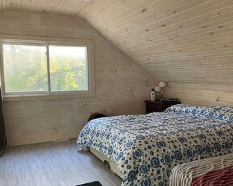Marvellous Horseshoe Lake - Minden - Bedroom