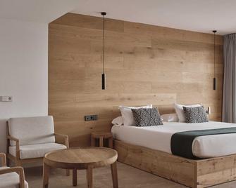 Las Gaviotas Suites Hotel - Can Picafort - Bedroom