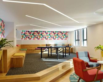 For Students Only - Student Castle York - York - Salon