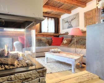 Magnificent Chalet Spa Sauna Ideal For Ski Holidays - Les Contamines-Montjoie - Salon