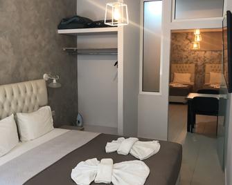 Labyrinth Hotel - Georgioupoli - Slaapkamer