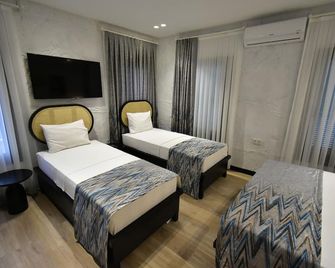 Otel Gülayvalik - Ayvalik - Bedroom