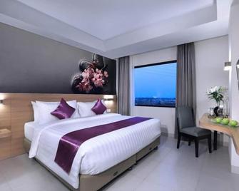 Quest Prime Cikarang By Aston - Cikarang - Bedroom