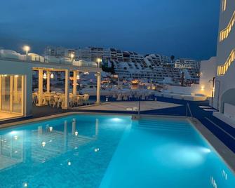 Hotel California Urban Beach - Adults Only - Albufeira - Pool