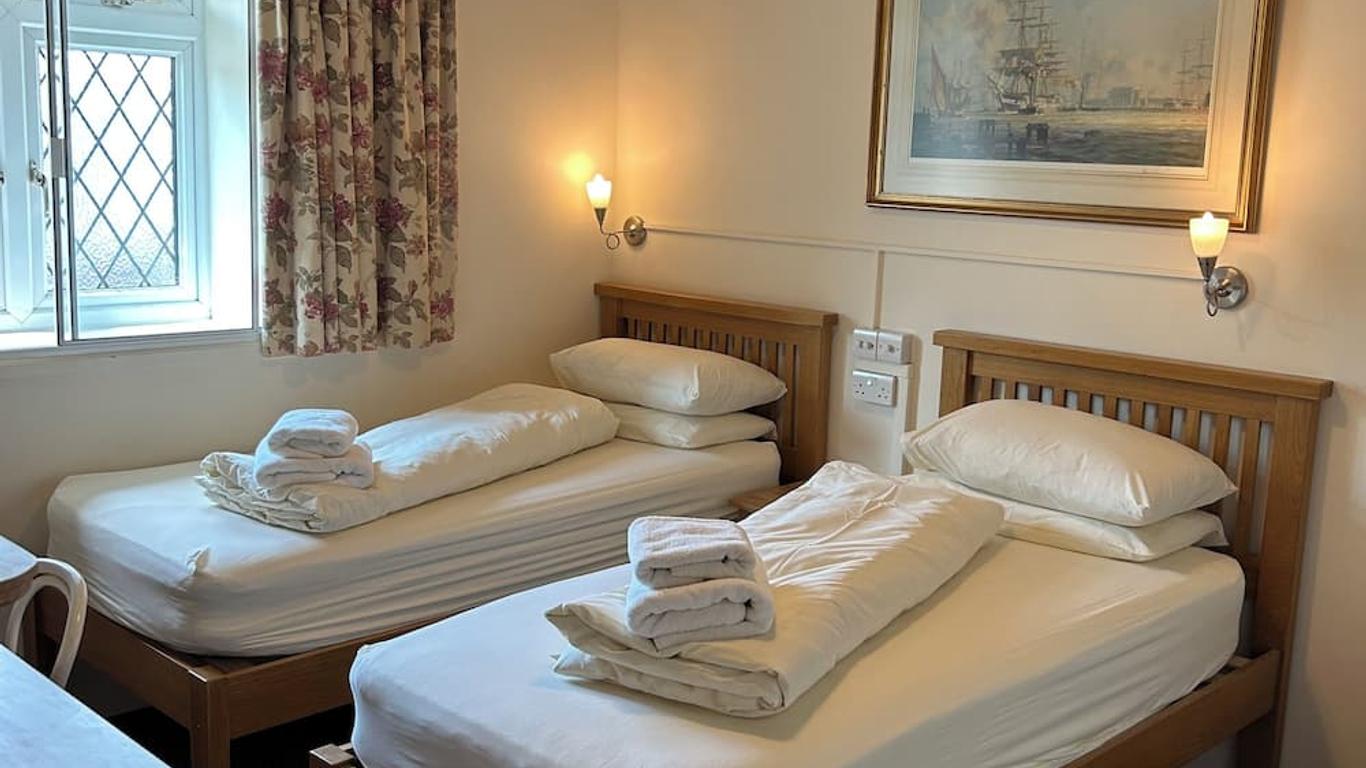 Oakwood Bed and Breakfast Heathrow